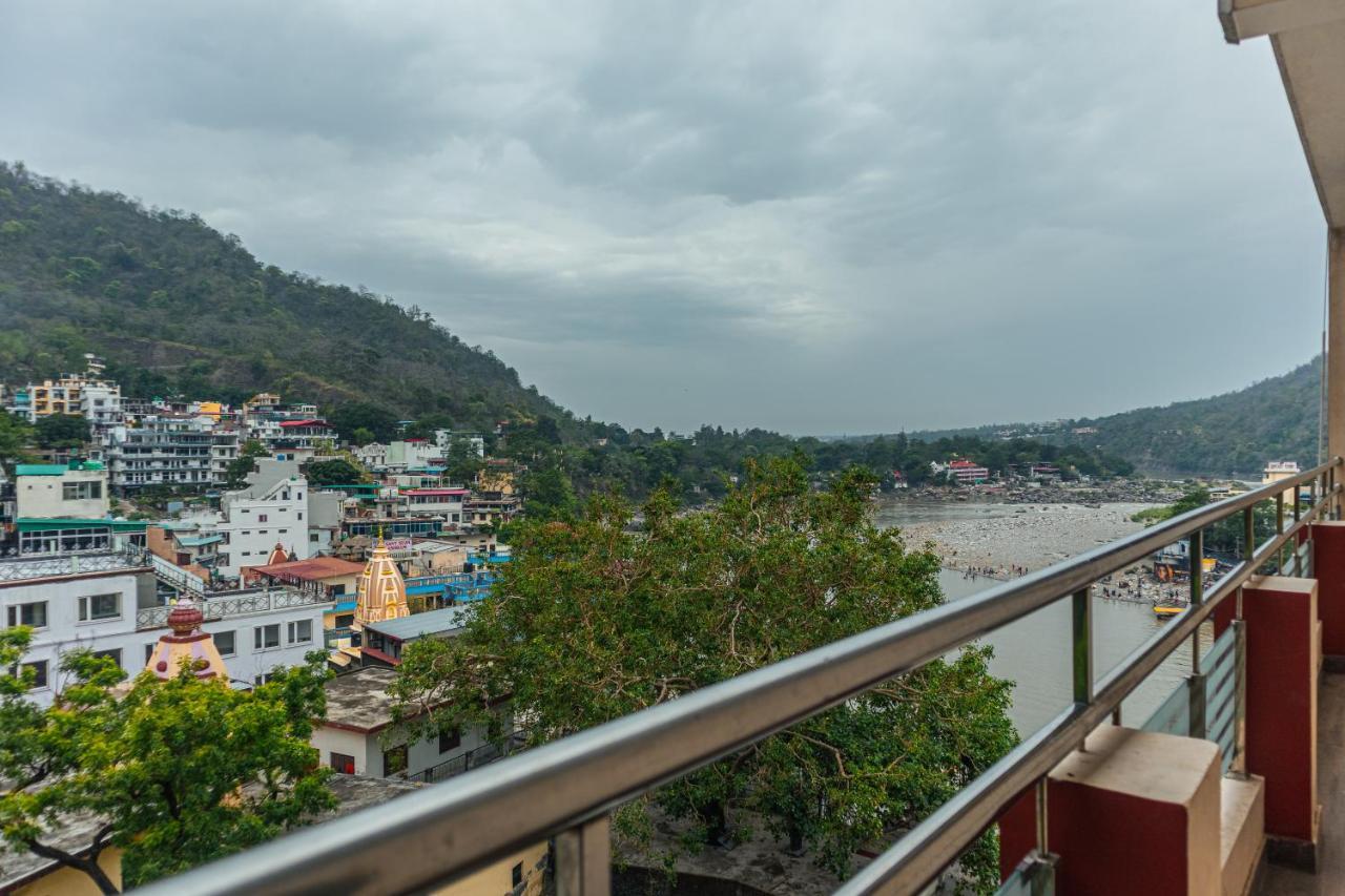 Madpackers Rishikesh 2-0 Hostel ภายนอก รูปภาพ
