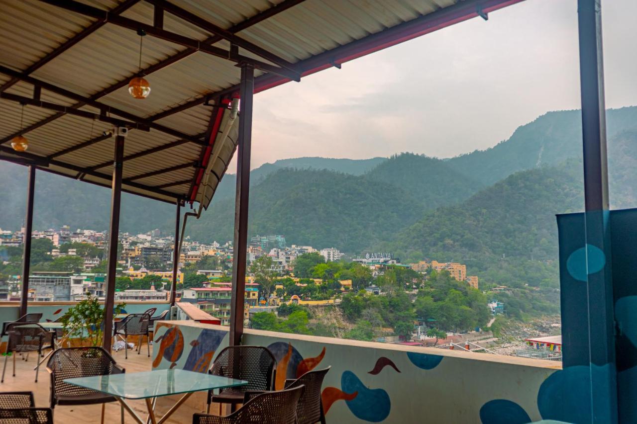 Madpackers Rishikesh 2-0 Hostel ภายนอก รูปภาพ